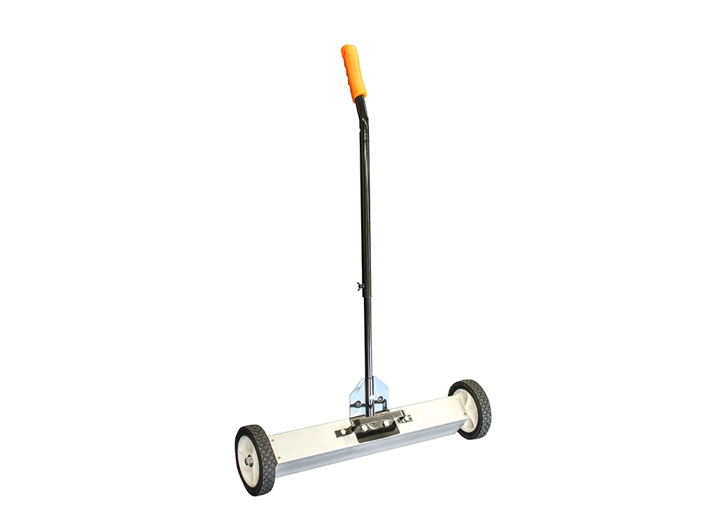 Magnetic Sweeper 900mm - With Release & Telescopic Handle | Magnetic ...